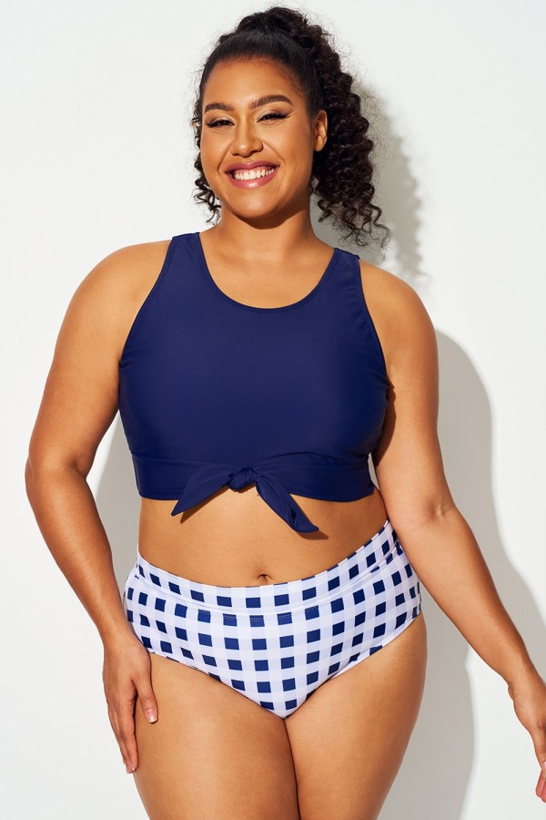 Top de bikini corto anudado azul marino liso de talla grande