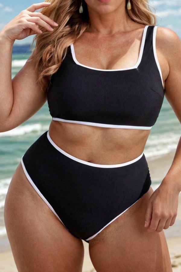 Braguita de bikini negra de cintura alta con ribete blanco
