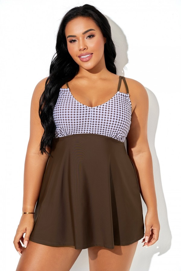 Elegante traje de baño con tirantes dobles y estampado de cuadros marrones