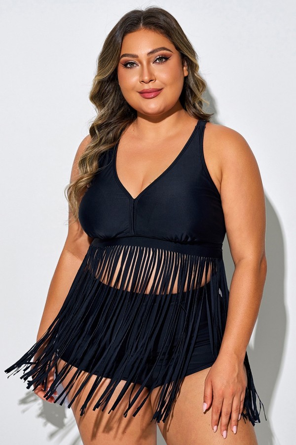 Top de tankini negro con espalda cruzada y borlas