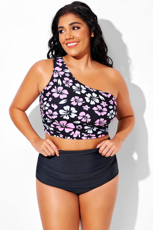 Top de bikini asimétrico fruncido con estampado floral rosa y blanco.