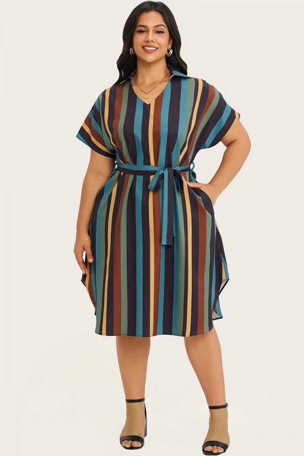 Vestido midi con cinturón y manga dolman en bloques de rayas
