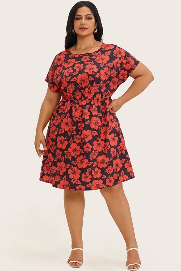 Vestido midi con manga de murciélago y estampado floral rojo