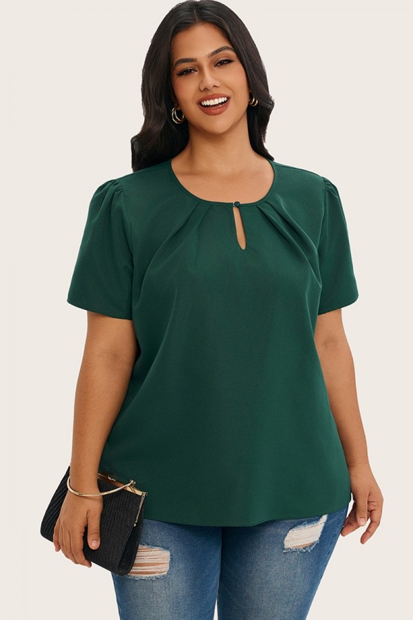 Camiseta con cuello de cerradura y manga abullonada con parte delantera plisada